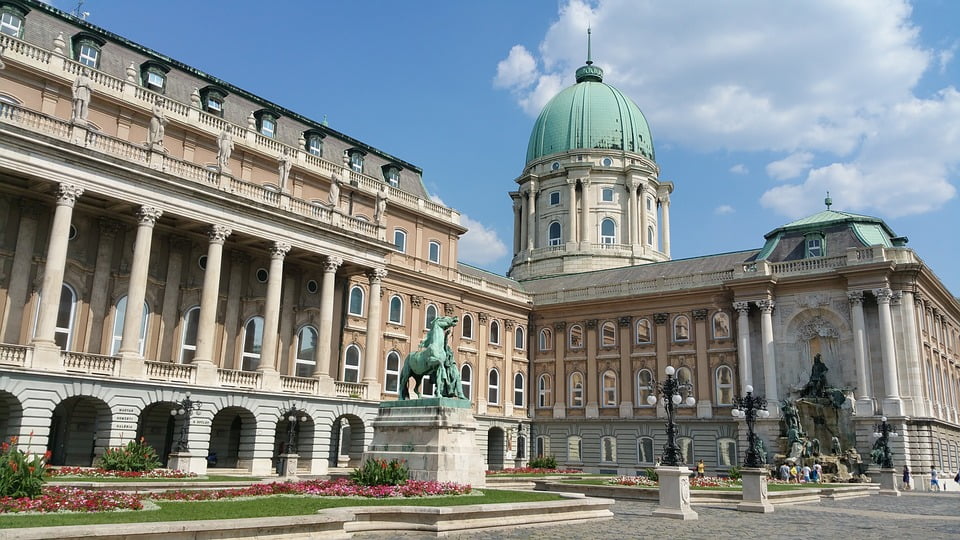 buda-1137050_960_720