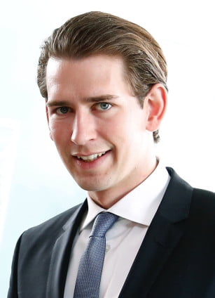 Arbeitsbesuch Deutschland. Bundesminister Sebastian Kurz trifft Aydan Özoguz (Staatsministerin für Integration). Berlin. 12.04.2016, Foto: Dragan Tatic