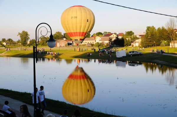 Dni Czyżewa- zalew, lot balonem na uwięzi